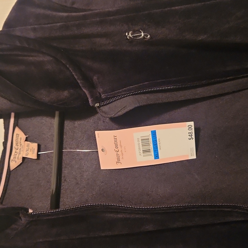 NWT Juicy Couture Kids Size XL Black Plush Velvet Full Zip Hoodie